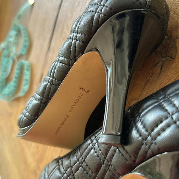 Adrienne Vittadini  “Jantine” Quilted Pumps size 6.5 - Picture 6 of 8